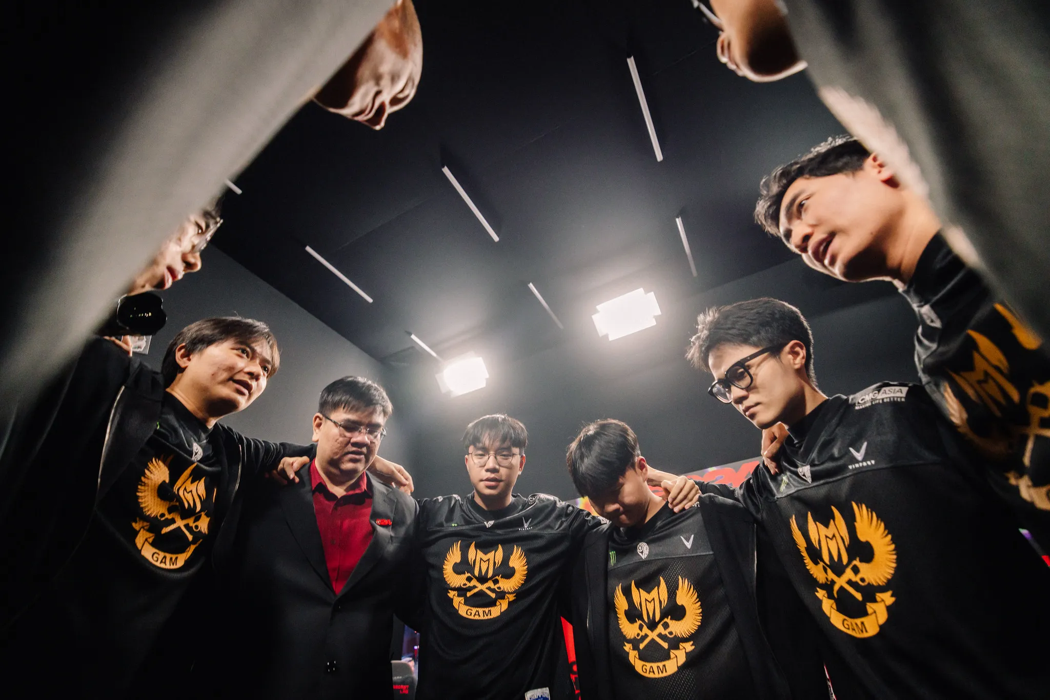 GAM Levi mong muốn Riot hỗ trợ VCS phát triển trong giai đoạn khó khăn - Gamelade