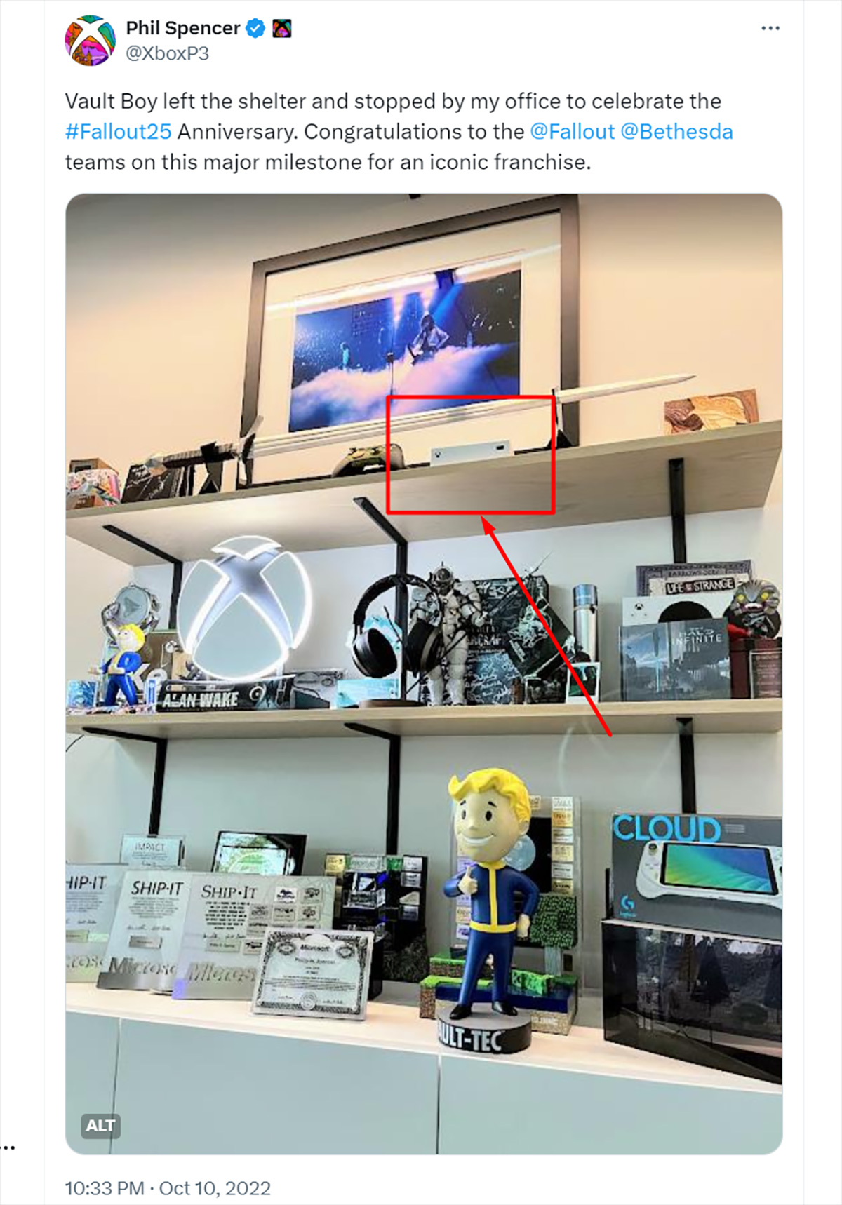 Hé lộ hình dạng gốc của máy console yểu mệnh Xbox Keystone