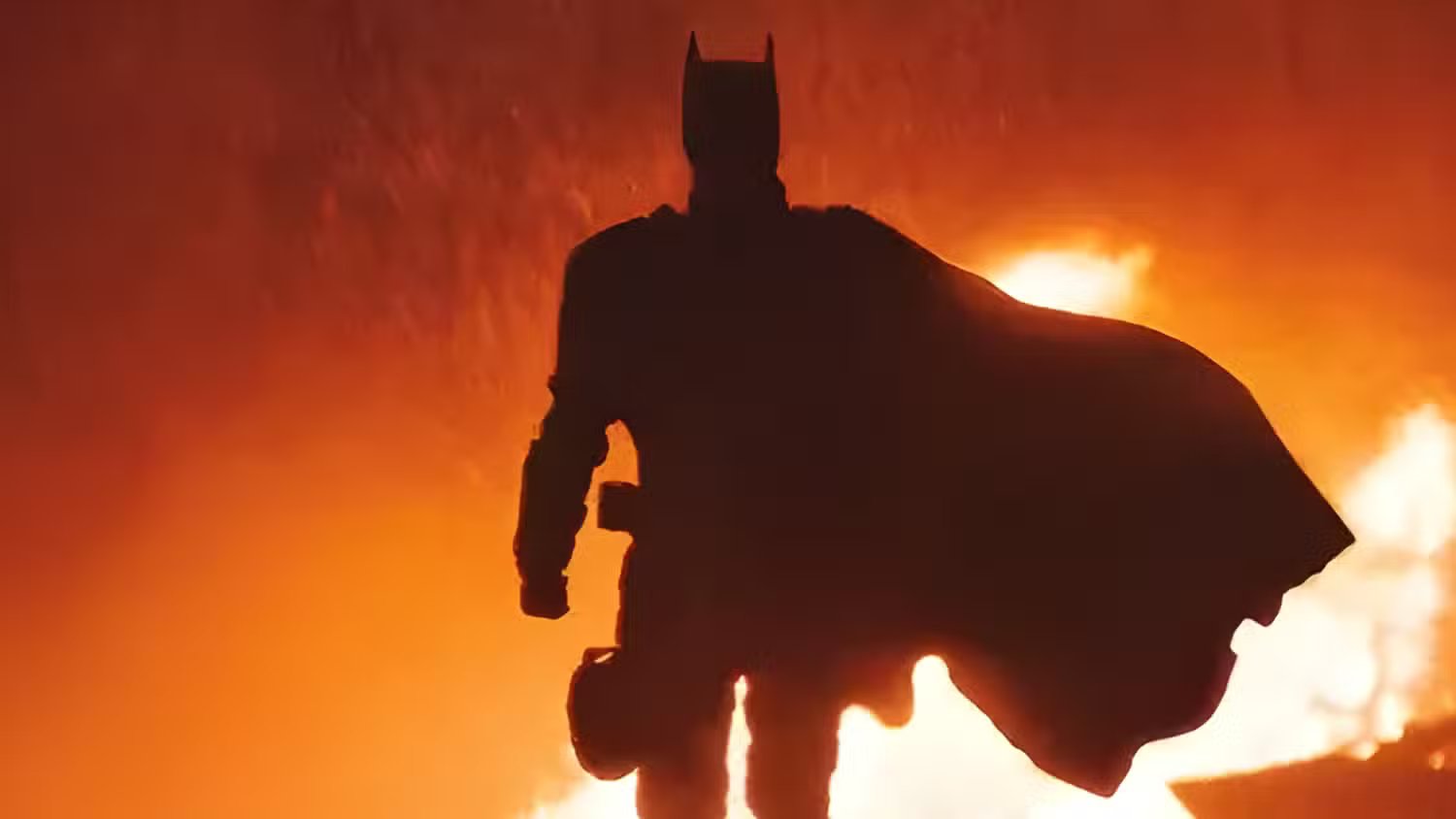 CEO của DC muốn Robert Pattinson trở thành Batman chính thức