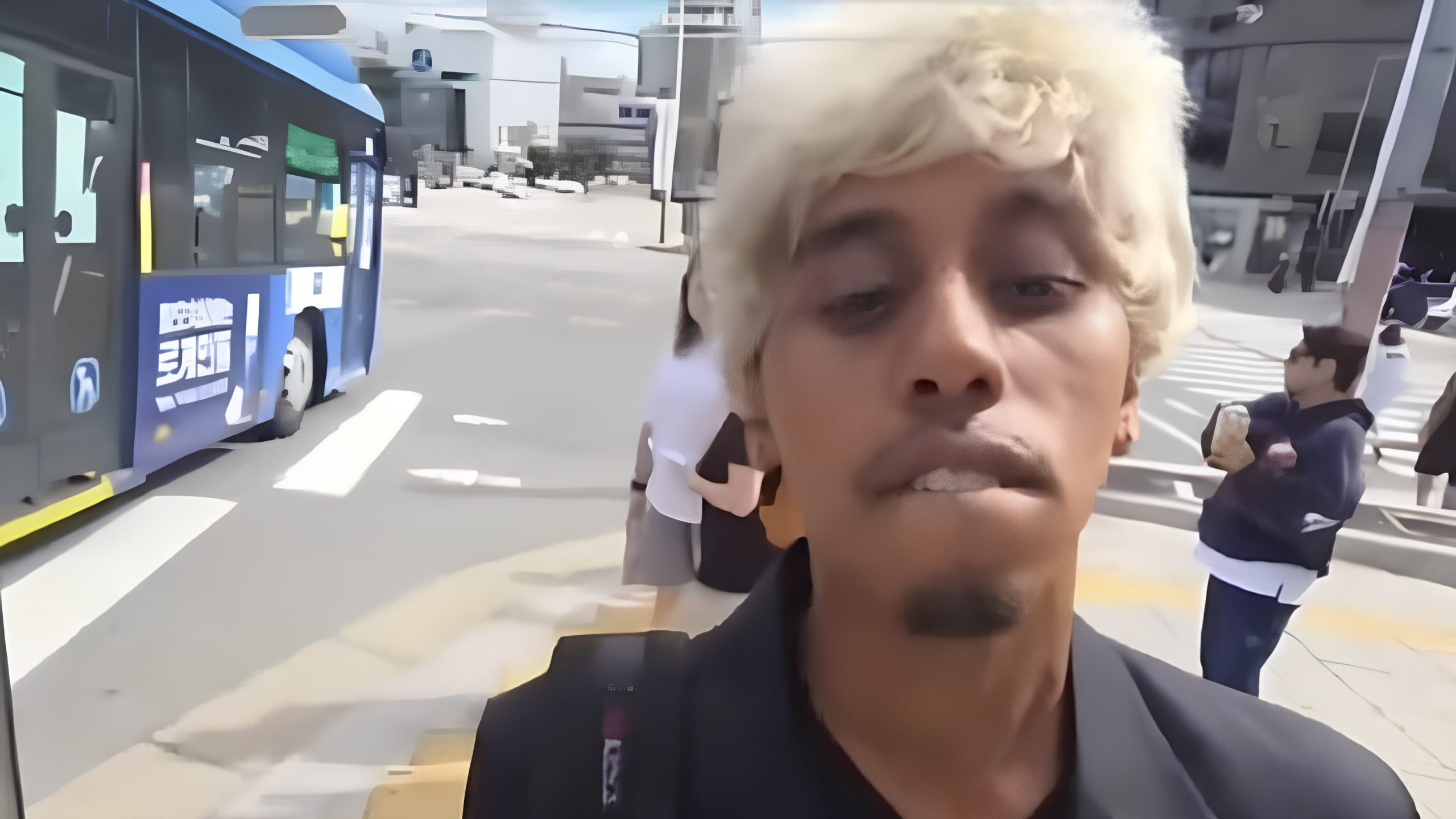 Streamer tai tiếng Johnny Somali nhận thêm cáo buộc quấy rối tình dục nữ streamer khác - Gamelade