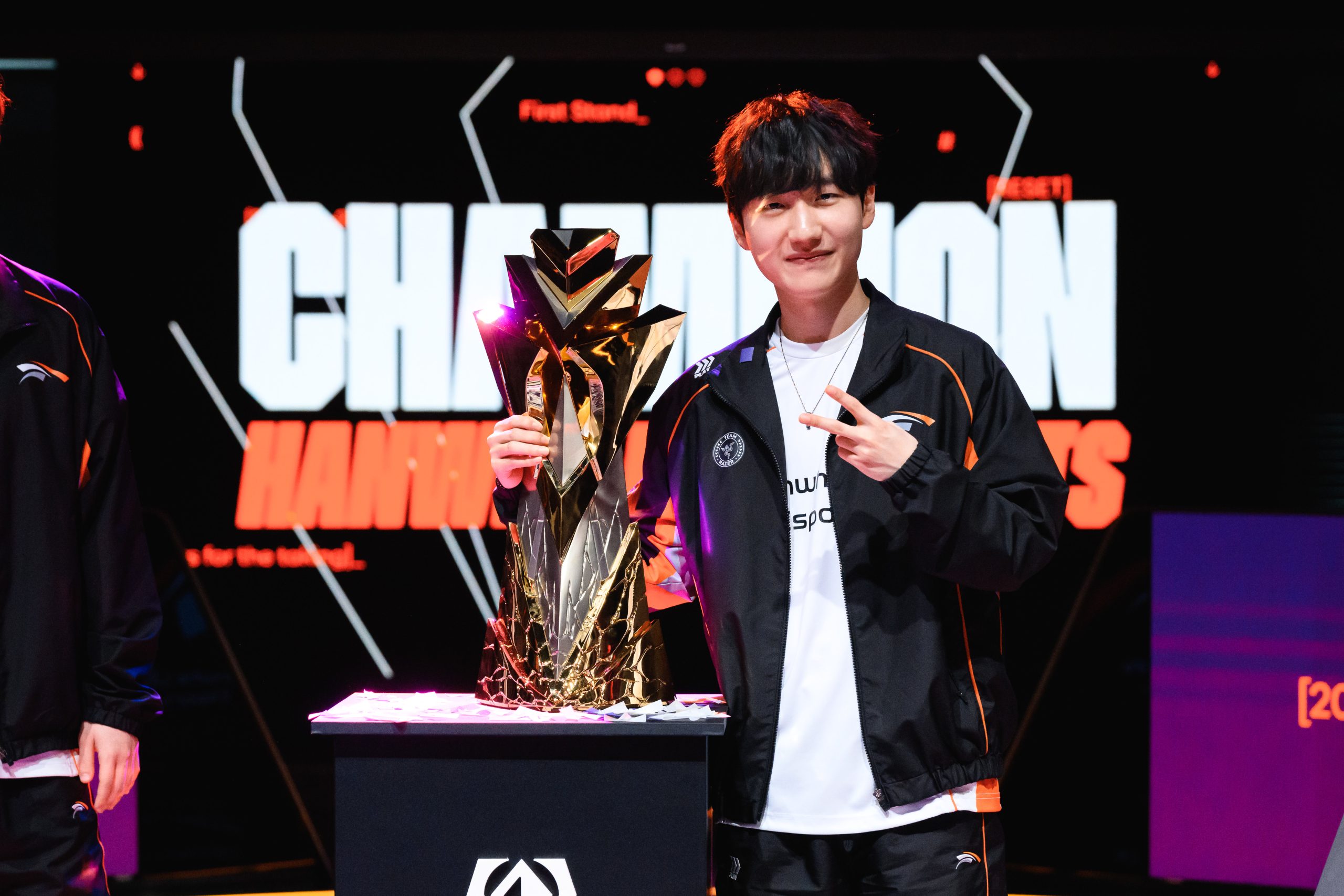Peanut sẽ nghỉ thi đấu chuyên nghiệp vào năm 2026-gamelade
