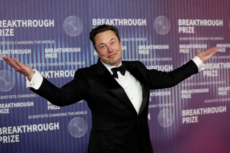 Elon Musk âm thầm xây dựng chuỗi sản xuất chip cpu-gamelade