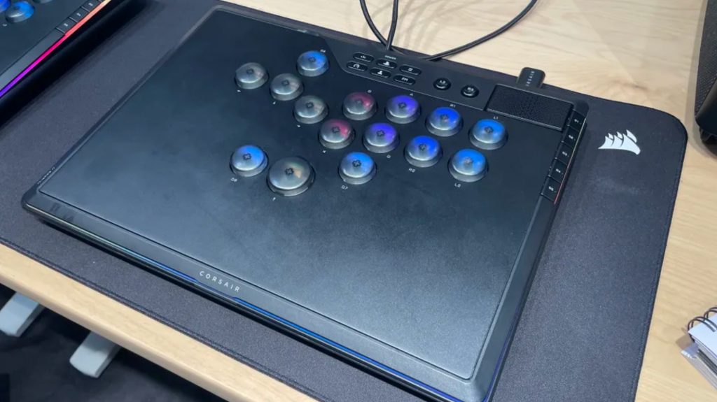 Corsair ra mắt tay cầm chơi game đối kháng dạng phím, trang bị công nghệ Hall effect và tính năng kích hoạt nhanh - Gamelade
