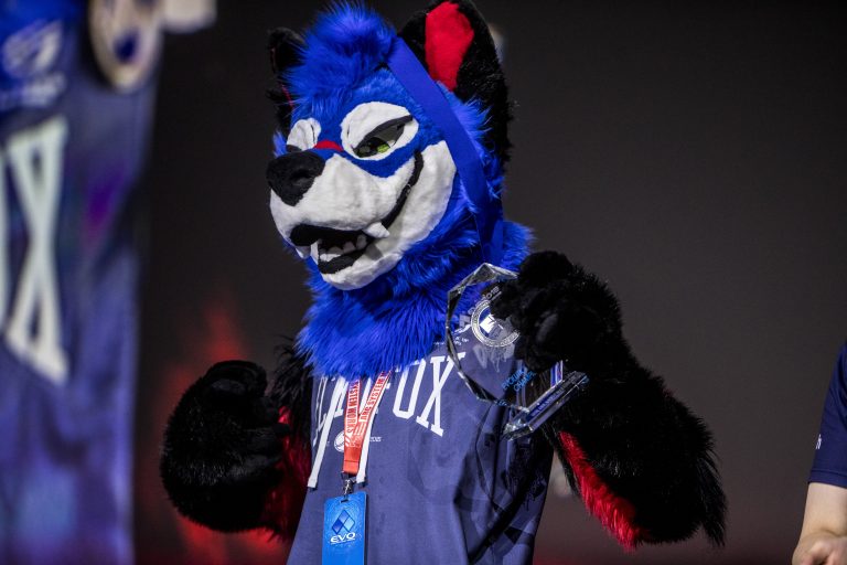 Huyền thoại game đối kháng SonicFox chính thức đầu quân cho FlyQuest-gamelade