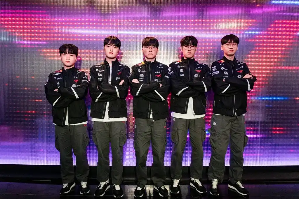 T1 chính thức có mặt tại Esports World Cup 2026-gamelade