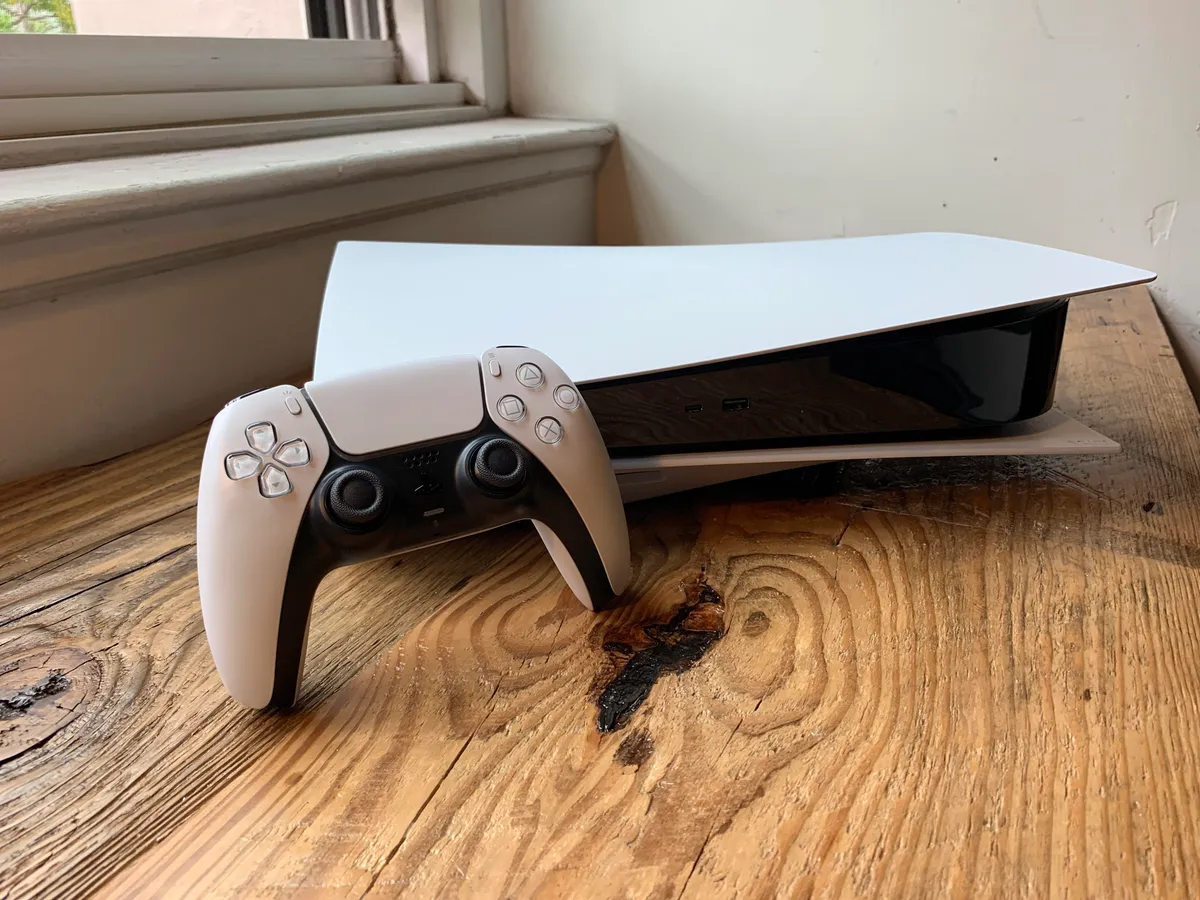 Sony cam kết sẽ không tăng giá PS5 trong thời gian tới-gamelade