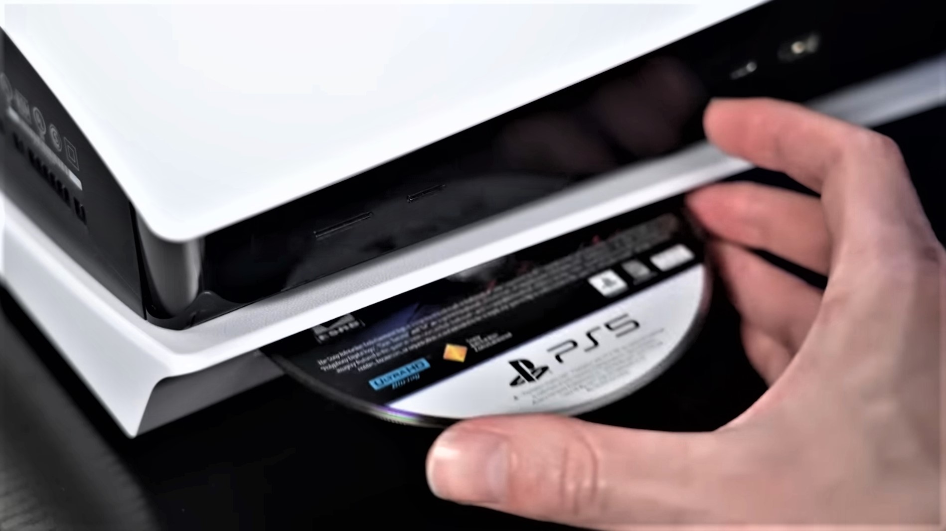 Quyết định khai tử đĩa game vật lý của Sony khiến các đối tác ngỡ ngàng-gamelade