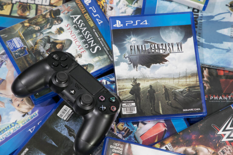 Quyết định khai tử đĩa vật lý của Sony đe dọa thị trường game cũ-gamelade