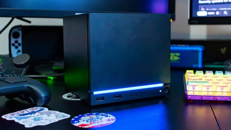 Valve đánh giá Steam Machine là một dự án thành công bất chấp rào cản về giá thành-gamelade
